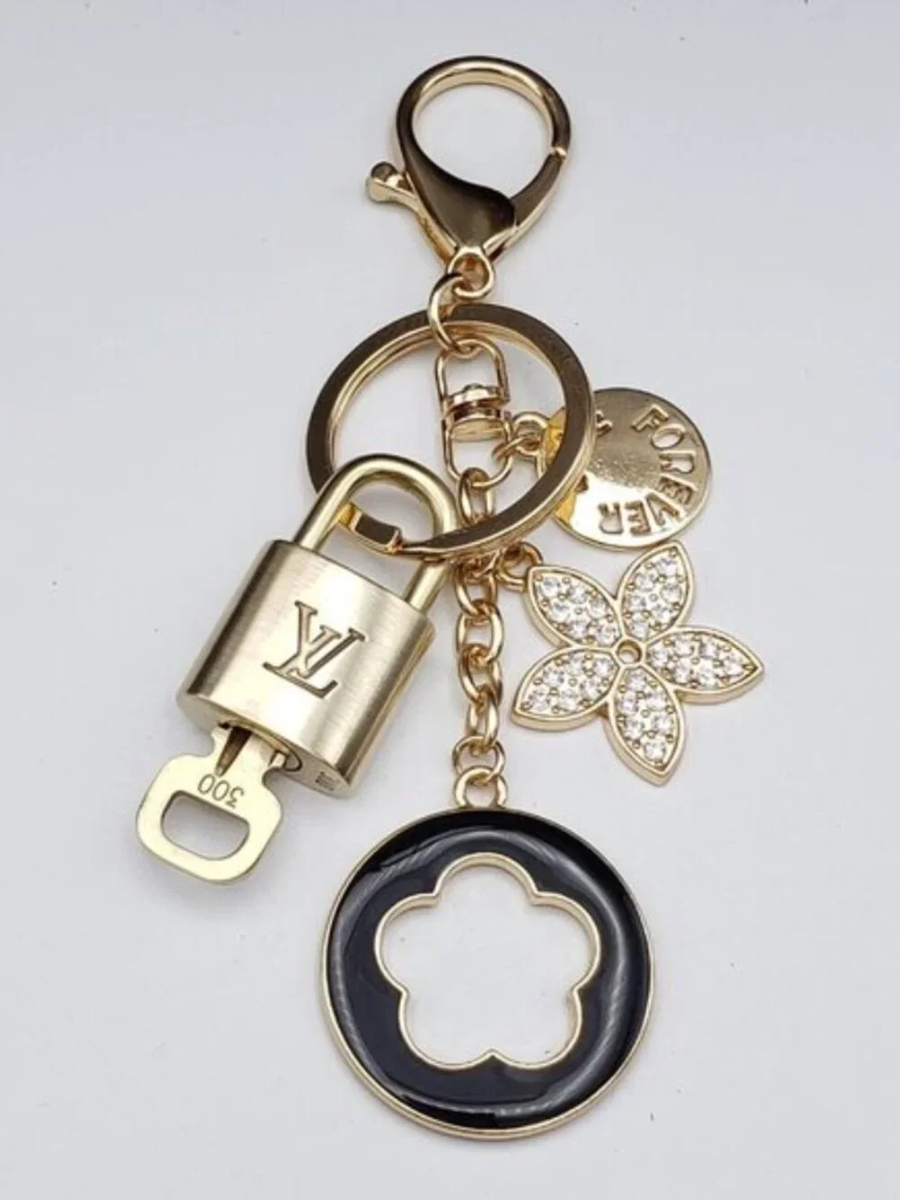 Authentic Louis Vuitton Gold Lock & Key 🔑 Bag Charm w/ Unbranded Flower Charm